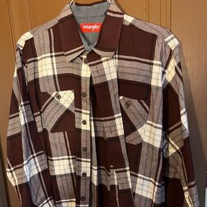 Wrangler xl long sleeve button up dress shirt
